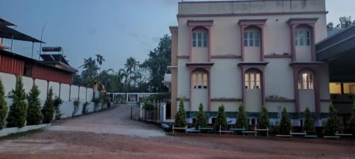 WhatsApp-Image-2025-10-24-at-11.43.48