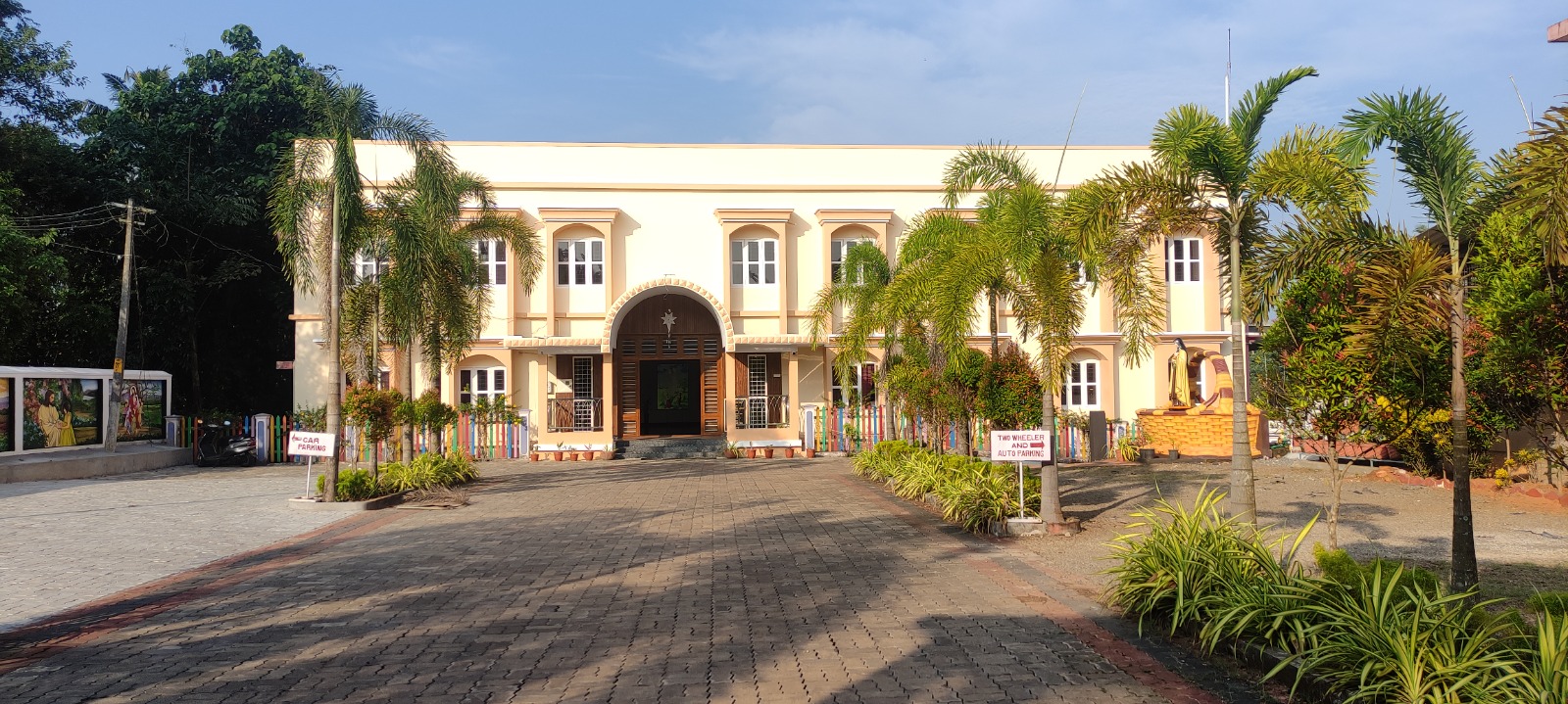 WhatsApp Image 2025-10-24 at 11.43.56 (1)